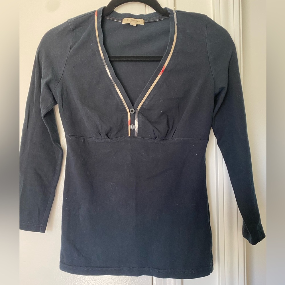 Authentic Burberry (Pre loved)cotton top (3/4) w/ classic check in the neckline.
